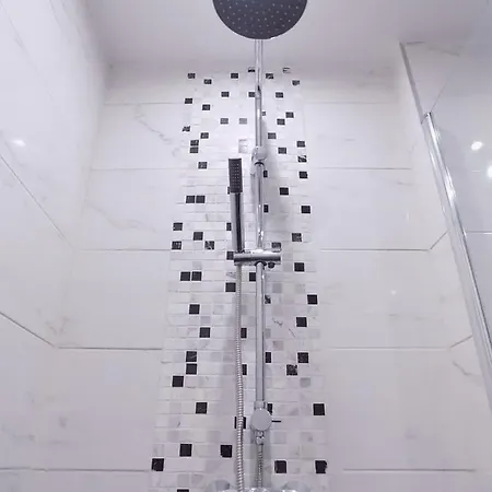 Maison Roosevelt - Airport - Ideal Families