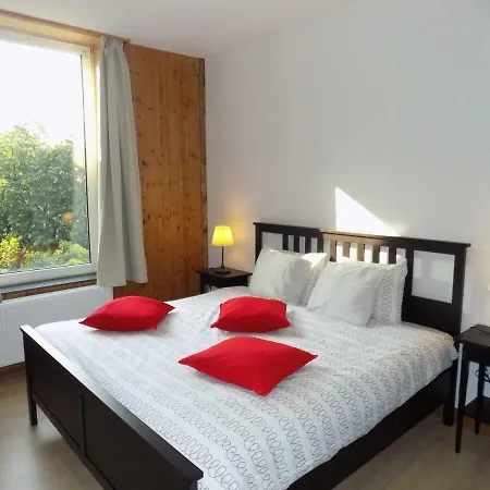 Apartamento Maison Roosevelt - Airport - Ideal Families Charleroi