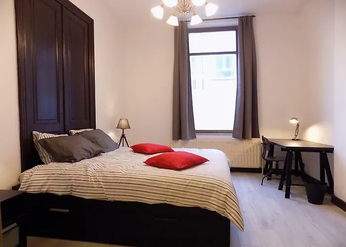 Apartment Maison Roosevelt - Airport - Ideal Families