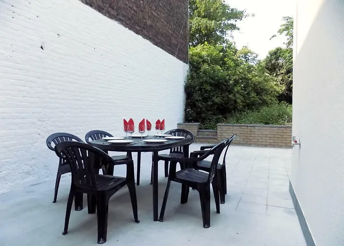 Maison Roosevelt - Airport - Ideal Families * Charleroi